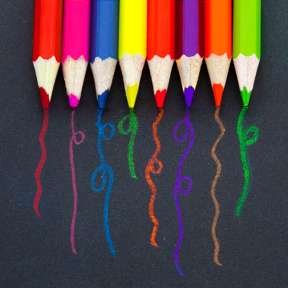 8 Neon Colored Pencils - TheToysRoom