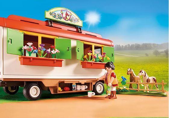 Pony Shelter with Mobile Home - TheToysRoom