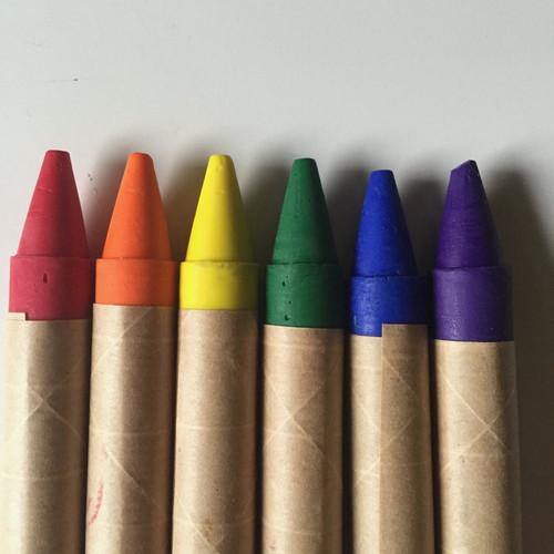 Tin of 6 Traditional Soy and Beeswax Eco-Friendly Crayons - TheToysRoom