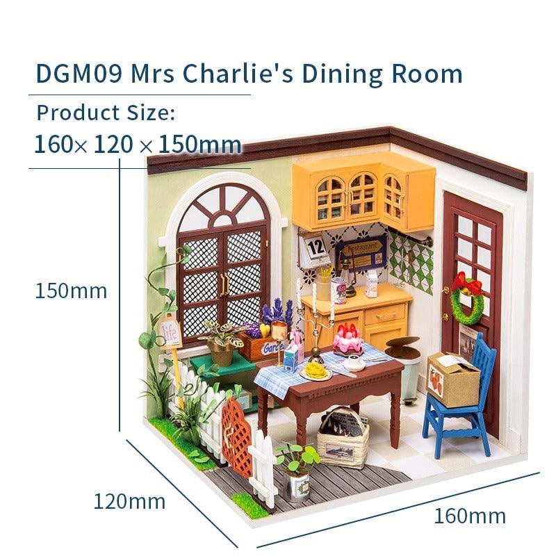 Wonderful Life Mrs Charlie's Dining Room - TheToysRoom